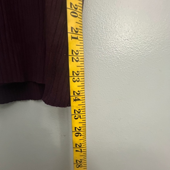 Elie Tahari sweater - Picture 4 of 15